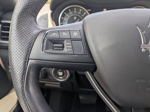 Certified 2022 Maserati Ghibli Modena image 13