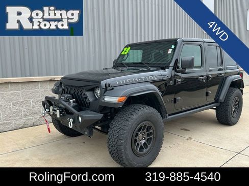 Used 2023 Jeep Wrangler Unlimited Sport image 1