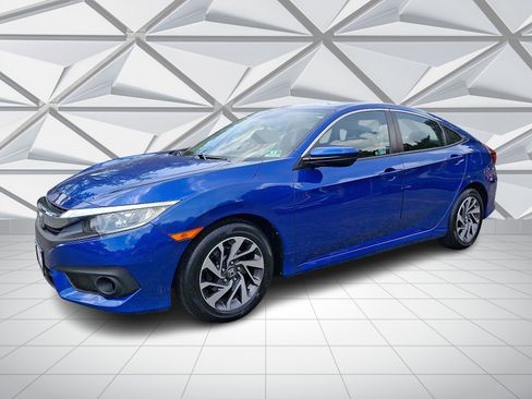 Certified 2018 Honda Civic EX image 5