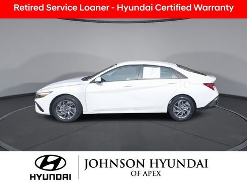 Certified 2025 Hyundai Elantra Blue image 6