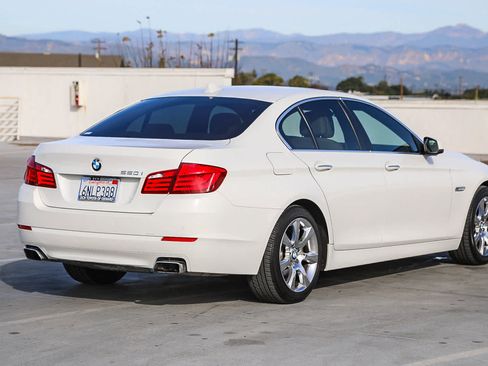 Used 2011 BMW 550i 550i image 5