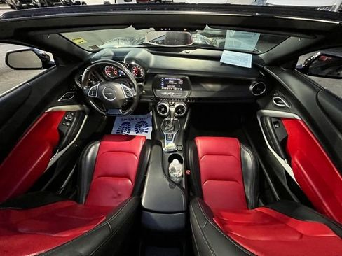 Used 2022 Chevrolet Camaro LT image 22