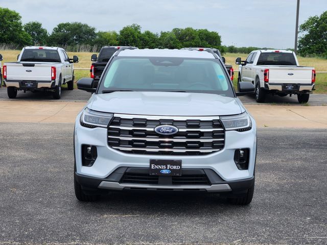 New 2026 Ford Explorer Active w/ Active Comfort Package RWD image 2