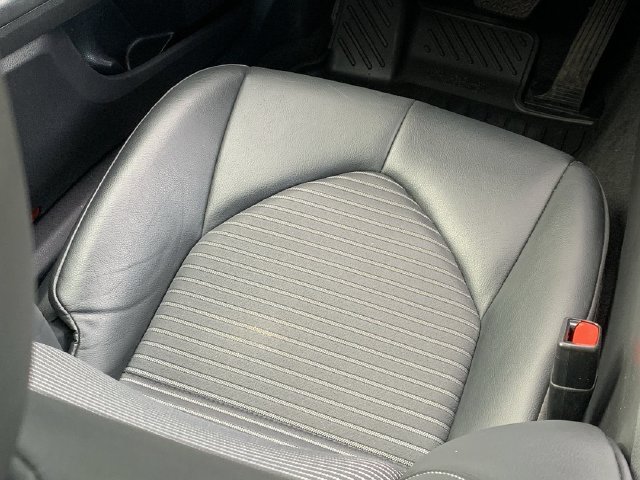 Used 2024 Toyota Camry SE FWD image 18