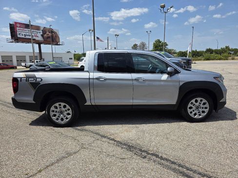 Used 2021 Honda Ridgeline RTL-E image 4