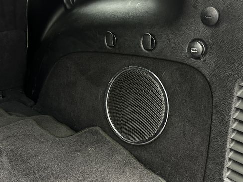 Used 2018 Jeep Grand Cherokee Limited image 33