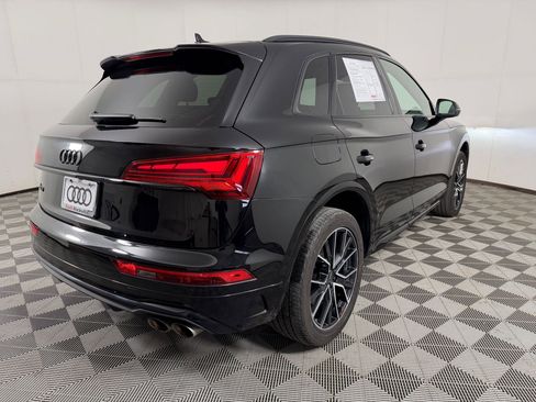 Used 2023 Audi SQ5 Premium Plus w/ Premium Plus Package image 9