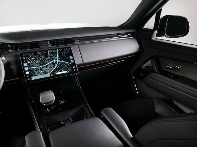 New 2026 Land Rover Range Rover Sport Dynamic SE AWD/4WD image 16