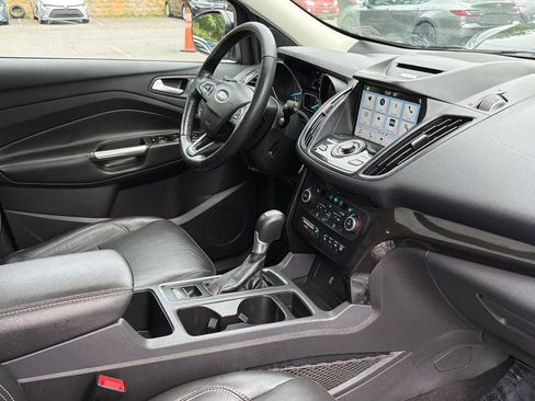 Used 2018 Ford Escape Titanium w/ Ford Safe & Smart Package AWD/4WD image 12