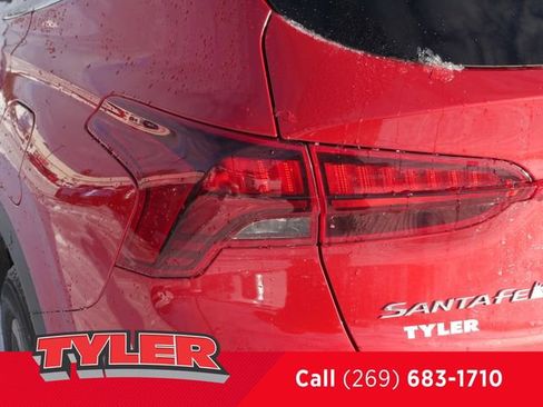 Used 2022 Hyundai Santa Fe SEL image 13