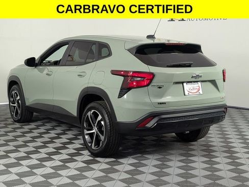 Certified 2024 Chevrolet Trax RS w/ Driver Confidence Package FWD image 5
