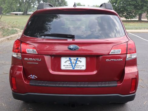 Used 2014 Subaru Outback 2.5i Premium AWD/4WD image 6