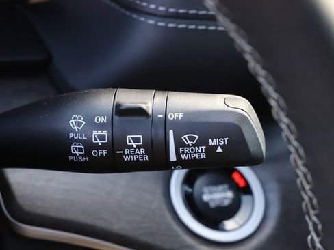 New 2025 Jeep Grand Cherokee Limited image 35