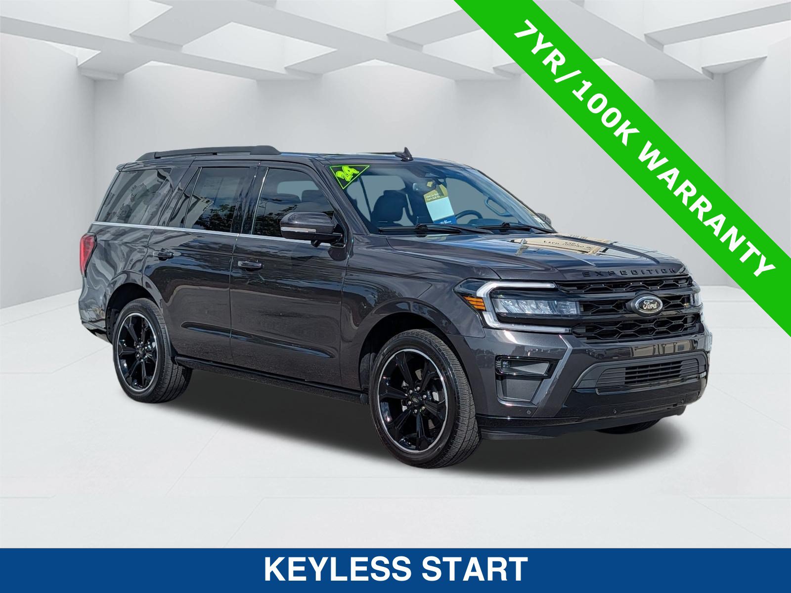 Certified 2024 Ford Expedition Limited RWD image 3