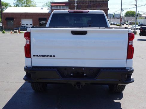 Used 2024 Chevrolet Silverado 1500 W/T w/ WT Value Package AWD/4WD image 10