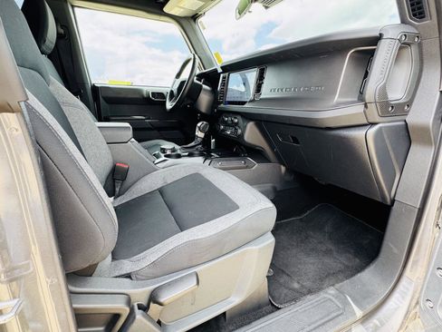 Used 2025 Ford Bronco Big Bend AWD/4WD image 29