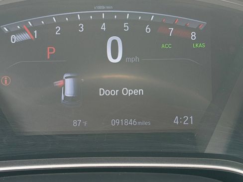 Used 2019 Honda CR-V Touring image 22