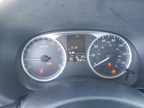 Used 2024 Nissan Kicks S image 24