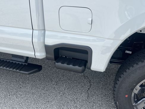 New 2026 Ford F250 XL AWD/4WD image 27