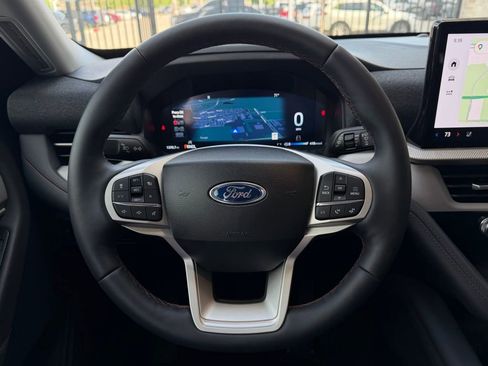 New 2026 Ford Explorer Active w/ Active Comfort Package RWD image 47