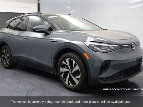 Used 2023 Volkswagen ID.4 Pro image 2