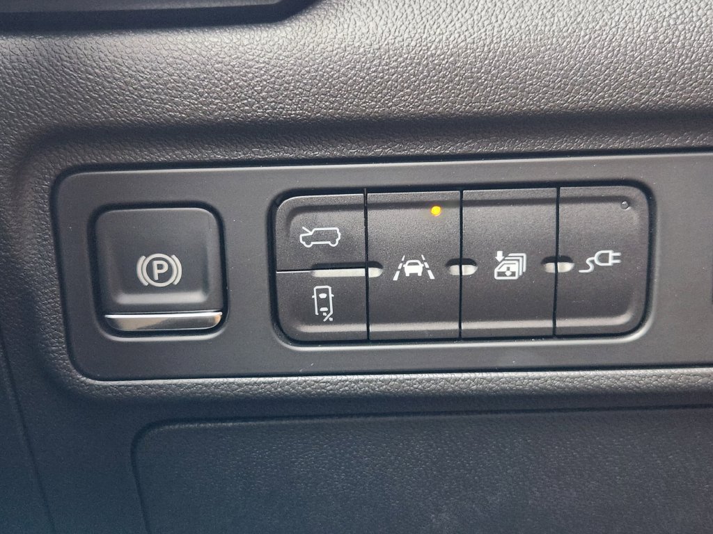 Used 2026 GMC Hummer EV SUV AWD/4WD image 23