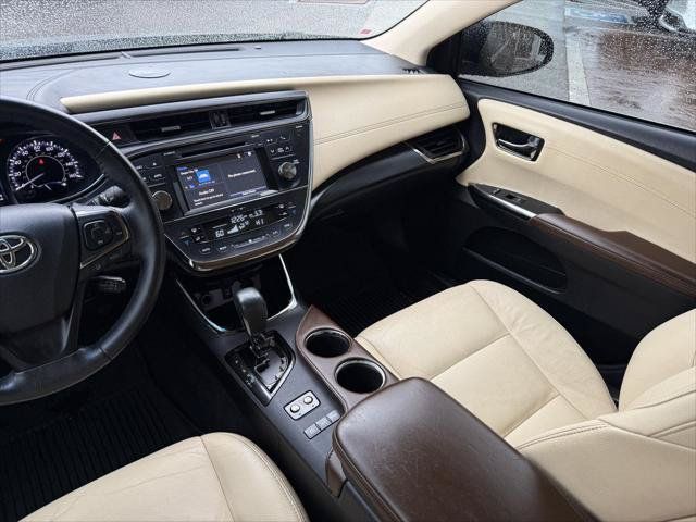 Certified 2017 Toyota Avalon XLE Plus w/ All Weather Liner Package FWD image 18