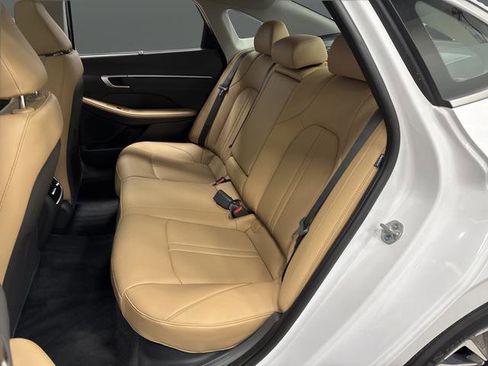 Used 2025 Hyundai Sonata Limited image 29
