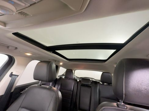 Used 2014 Ford Escape Titanium image 17