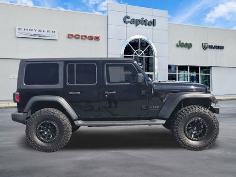 Used 2021 Jeep Wrangler Unlimited Sport AWD/4WD image 2