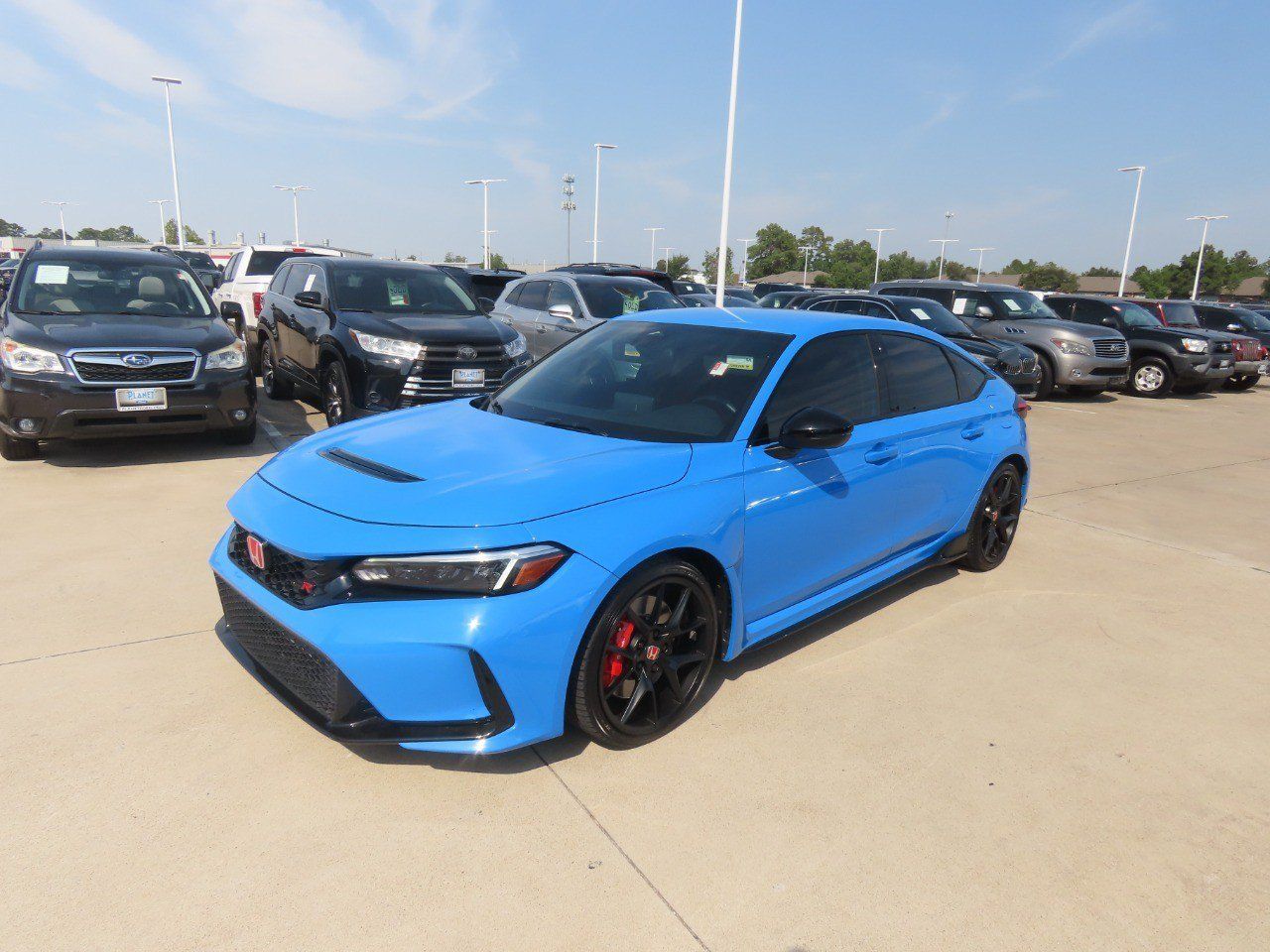 Used 2024 Honda Civic Type R image 2