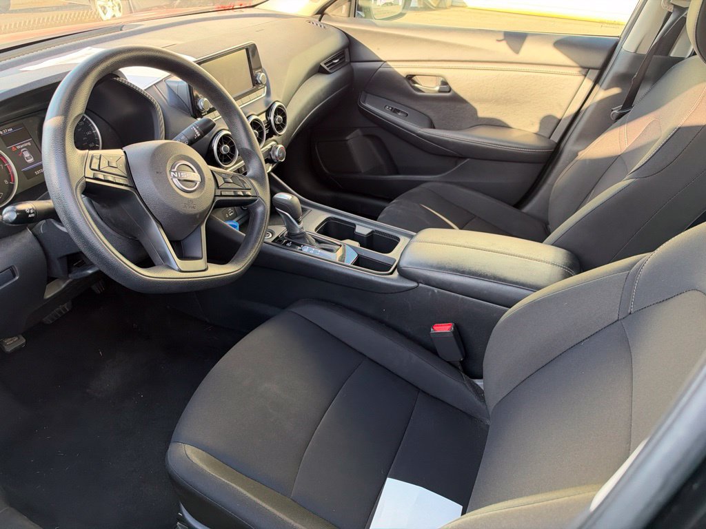 Used 2025 Nissan Sentra S FWD image 9