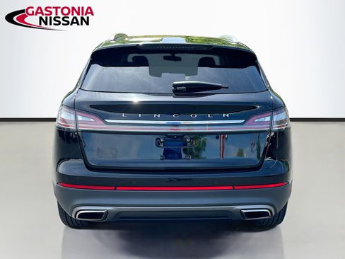 Used 2022 Lincoln Nautilus Reserve w/ Monochromatic Package image 7