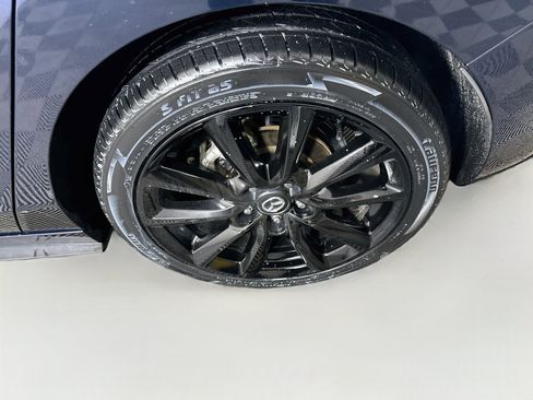 Used 2024 MAZDA MAZDA3 s FWD image 11