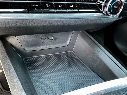 Used 2025 Chevrolet Equinox LT image 15