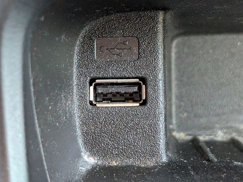 Used 2015 Ford Focus SE image 17