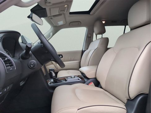 Used 2024 Nissan Armada SL w/ Captain's Chairs Package image 17