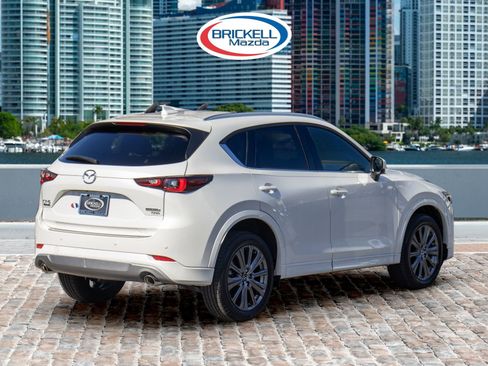 Used 2025 MAZDA CX-5 Signature image 5