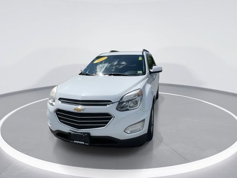 Used 2017 Chevrolet Equinox LT w/ Convenience Package FWD image 5