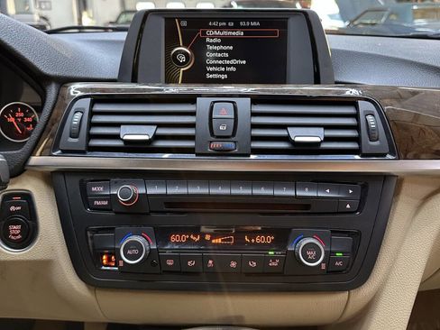 Used 2014 BMW 320i Sedan image 28