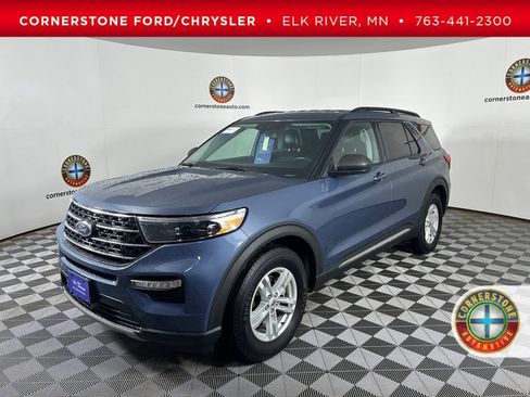 Used 2021 Ford Explorer XLT w/ Equipment Group 202A AWD/4WD image 1