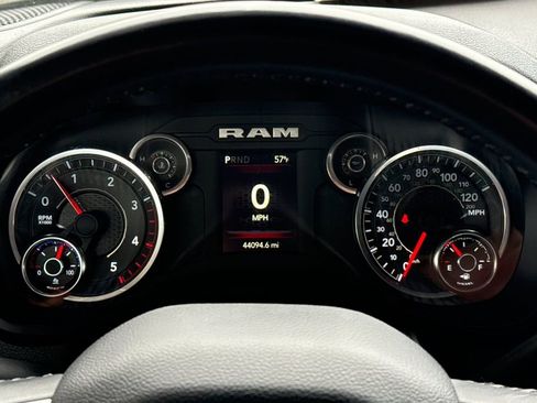 Used 2024 RAM 3500 Big Horn AWD/4WD image 36