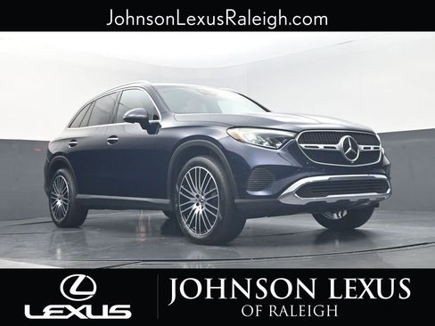 Used 2024 Mercedes-Benz GLC 300 4MATIC image 14
