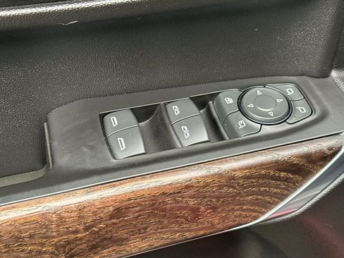 Certified 2020 GMC Sierra 1500 Denali w/ Denali Ultimate Package image 12