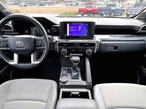 Used 2024 Toyota Tacoma SR5 image 7
