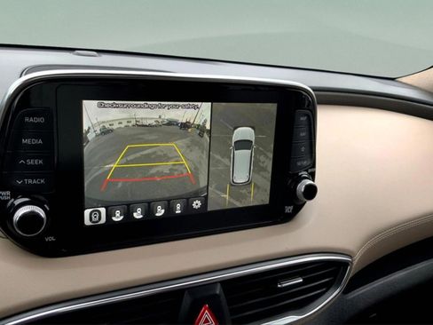 Used 2020 Hyundai Santa Fe Limited image 22