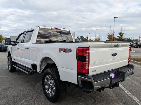 Used 2023 Ford F250 Lariat w/ Chrome Package image 21