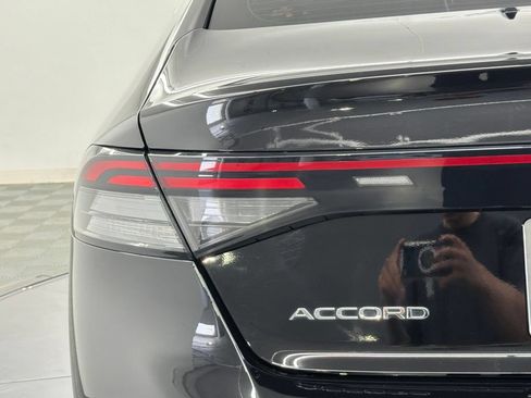 Used 2025 Honda Accord Touring image 13