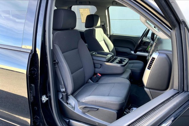 Used 2019 Chevrolet Silverado 1500 LT AWD/4WD image 6