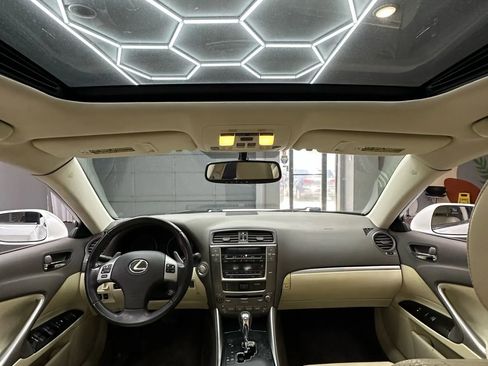 Used 2011 Lexus IS 250 image 23